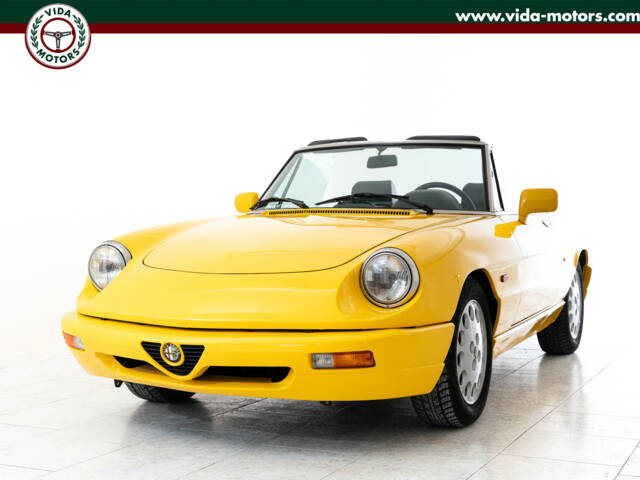 Immagine 1/37 di Alfa Romeo 2.0 Spider (1993)