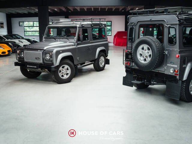 Image 1/25 of Land Rover Defender 90 (2013)