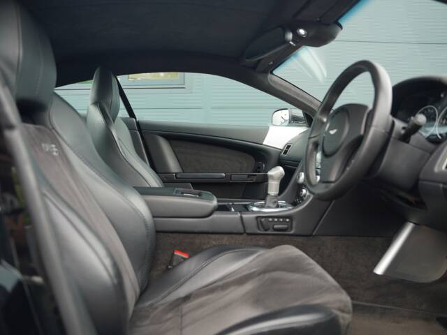 Aston Martin DBS