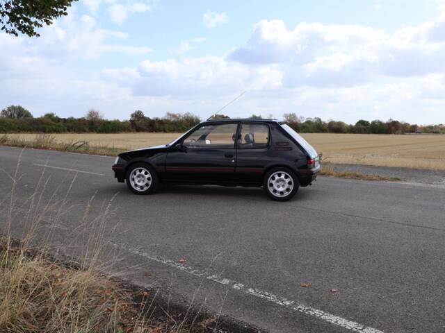 Peugeot 205 GTi 1.9