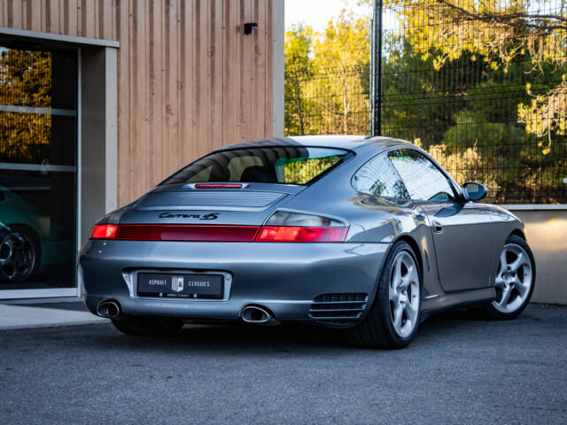Porsche 911 Carrera 4S