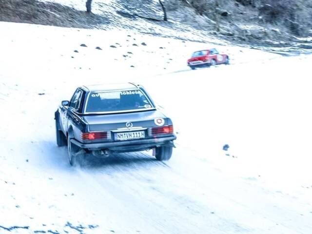 Mercedes-Benz 350 SL