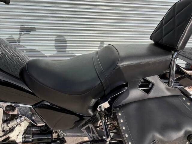 Moto Guzzi Nevada 350