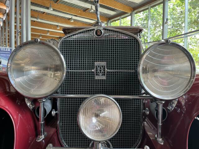 Cadillac Series 353