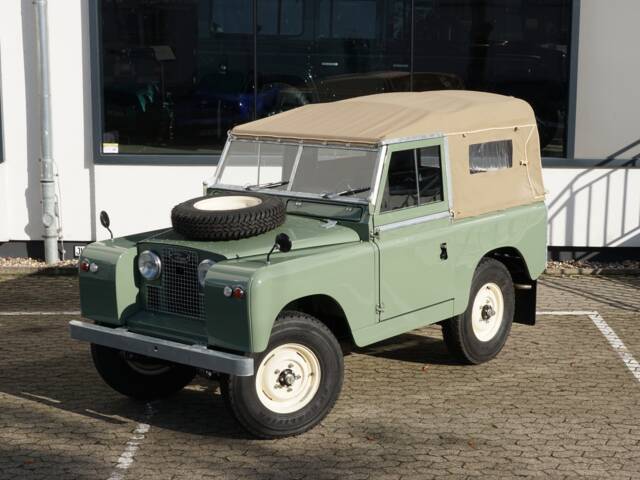 Image 1/25 of Land Rover 88 (1959)