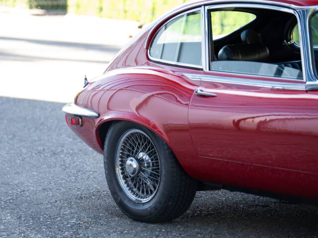 Jaguar E-Type V12 (2+2)