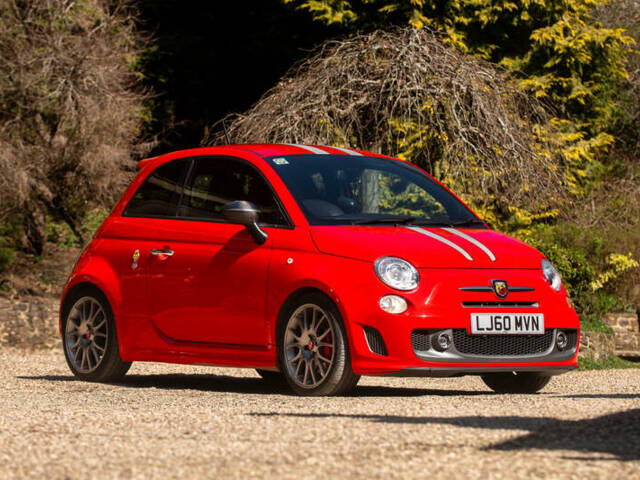Image 1/50 of Abarth 695 «Tributo Ferrari» (2010)