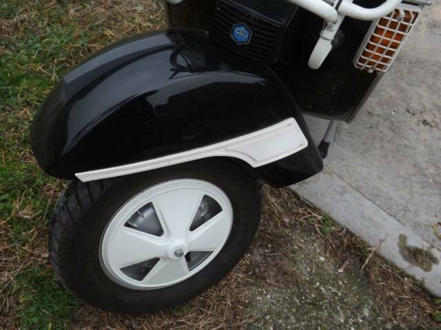 Piaggio Vespa PX 125 E