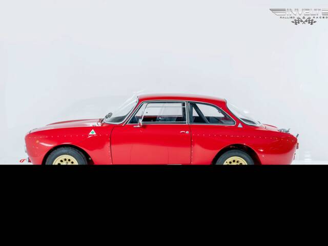 Alfa Romeo Giulia 1750 GT Am