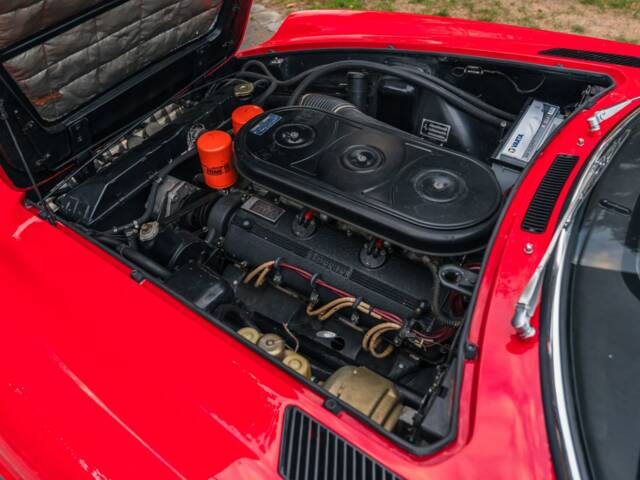 Ferrari 365 GT 2+2