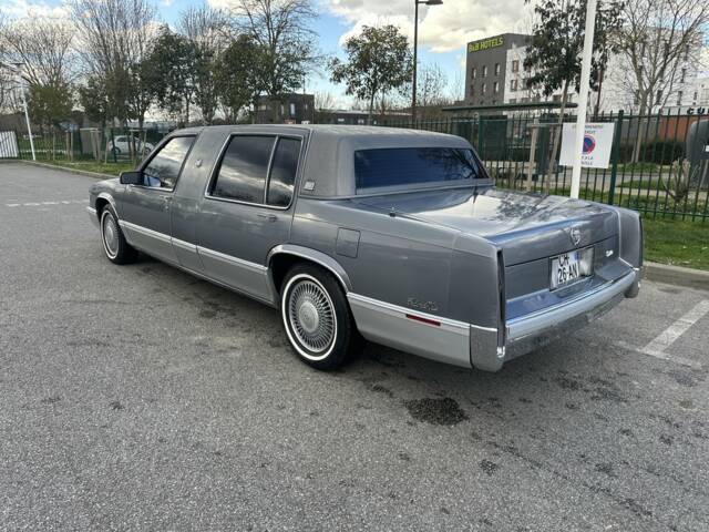 Cadillac DeVille