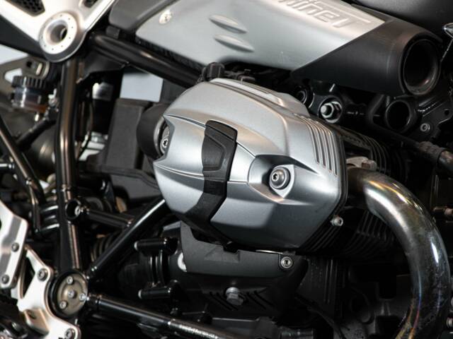 BMW R NineT