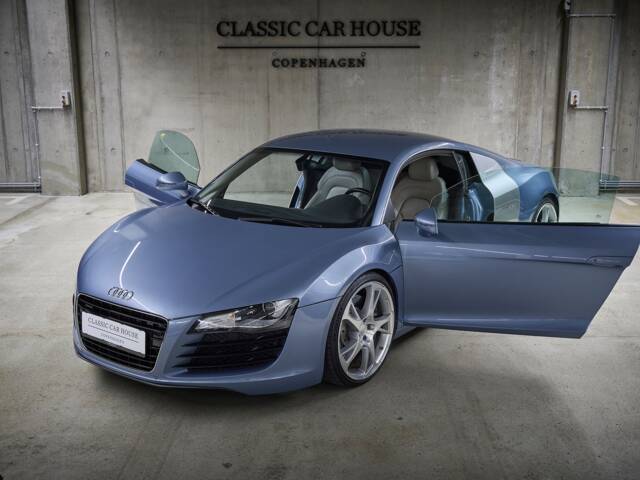 Audi R8
