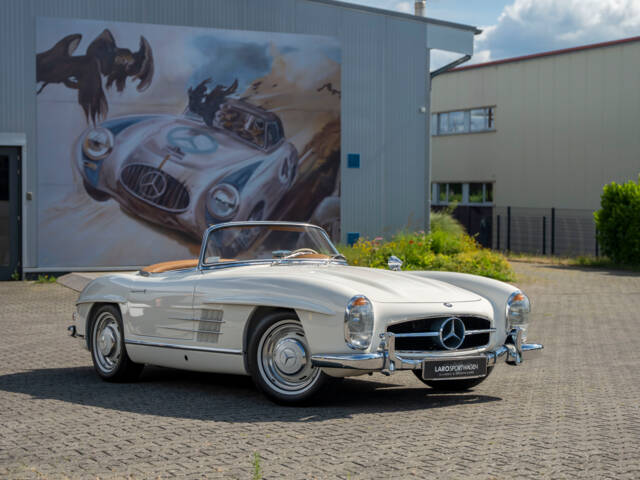 Afbeelding 1/38 van Mercedes-Benz 300 SL Roadster (1961)