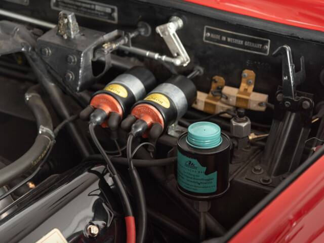 Mercedes-Benz 300 SL Roadster