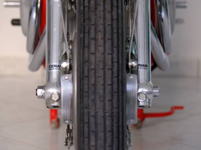 MV Agusta 750 Sport