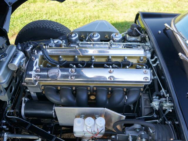 Jaguar E-Type 3.8