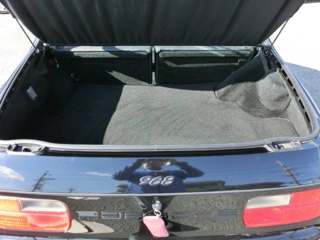 Porsche 968
