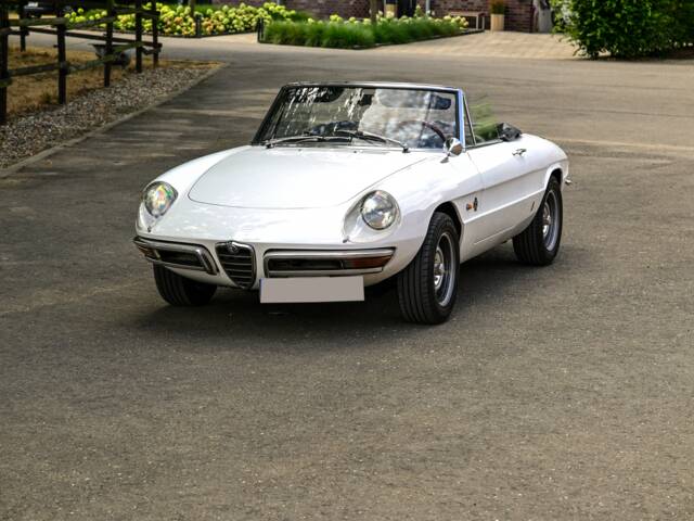 Alfa Romeo 1750 Spider Veloce