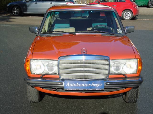 Mercedes-Benz 250 lang