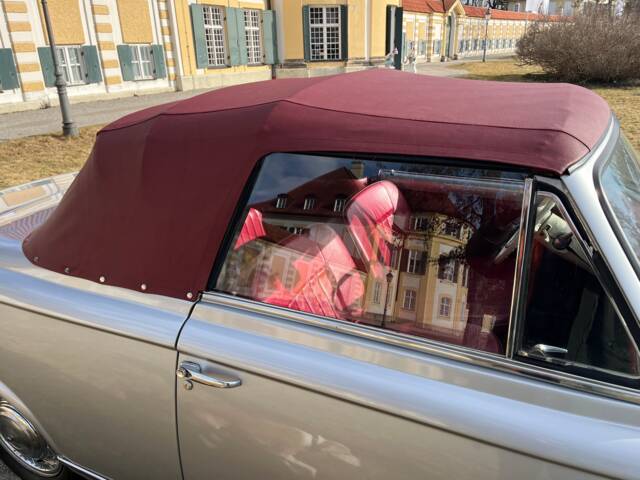 Peugeot 403 Convertible