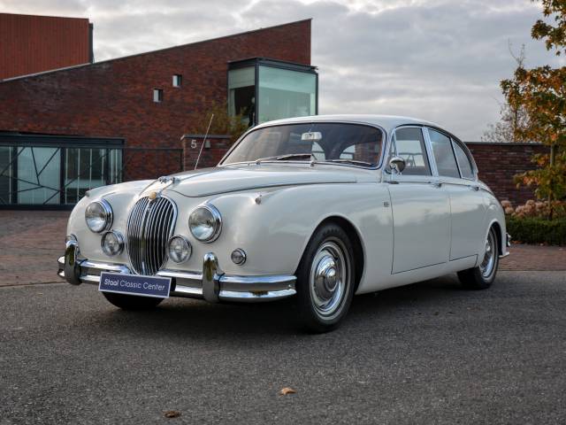 Jaguar Mk II 3.8