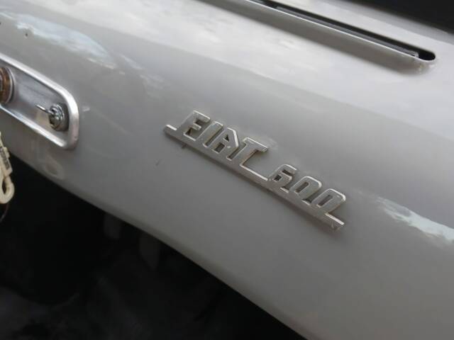 FIAT 600