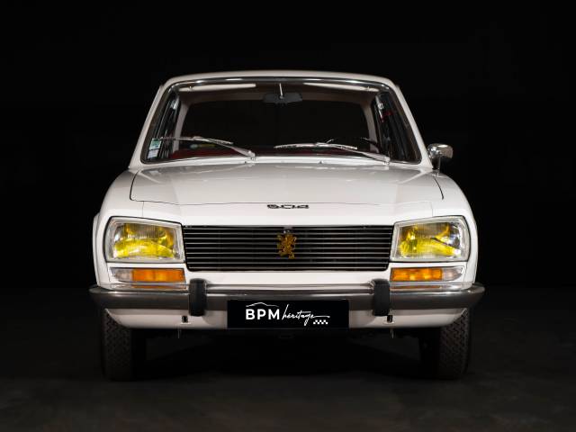 Peugeot 504 TI - Only 7 000 km. Original and perfect condition.