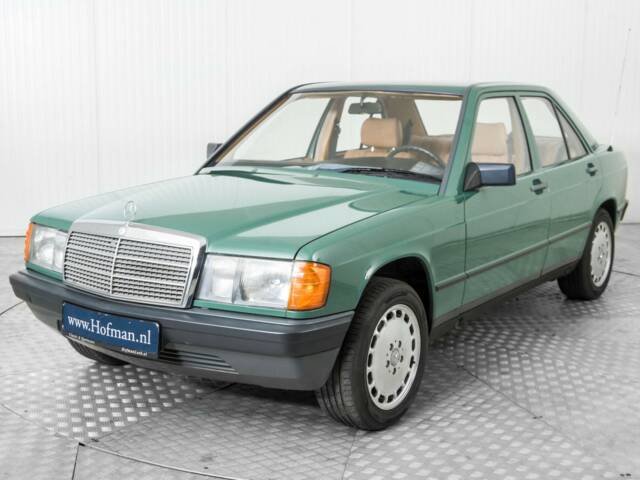Mercedes-Benz 190 D 2.5