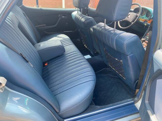 Mercedes-Benz 450 SEL 6,9