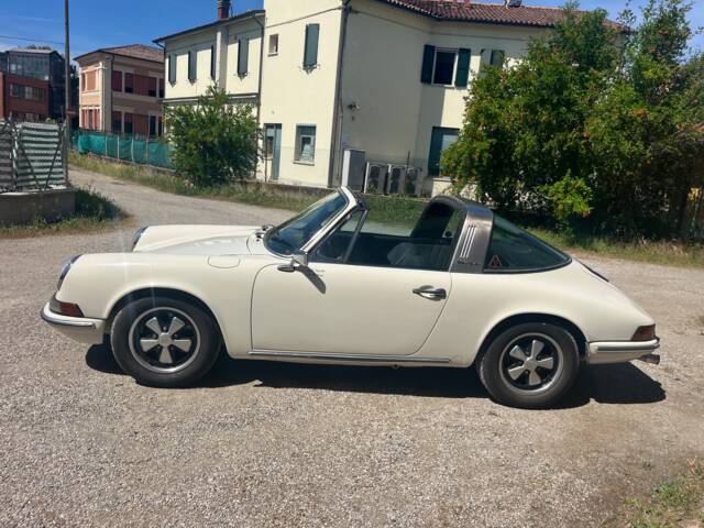 Porsche 911 2.4 T