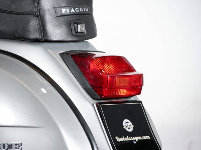 Piaggio Vespa P 200 E