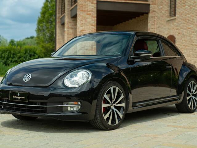 Imagen 1/50 de Volkswagen New Beetle 2.0 (2012)