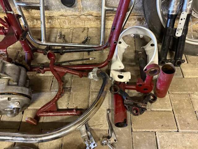 Ariel NH Red Hunter 350