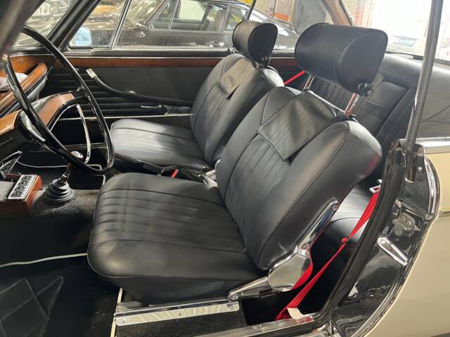 BMW 2000 CS