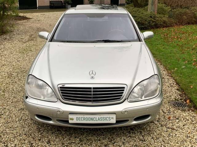 Mercedes-Benz S 500