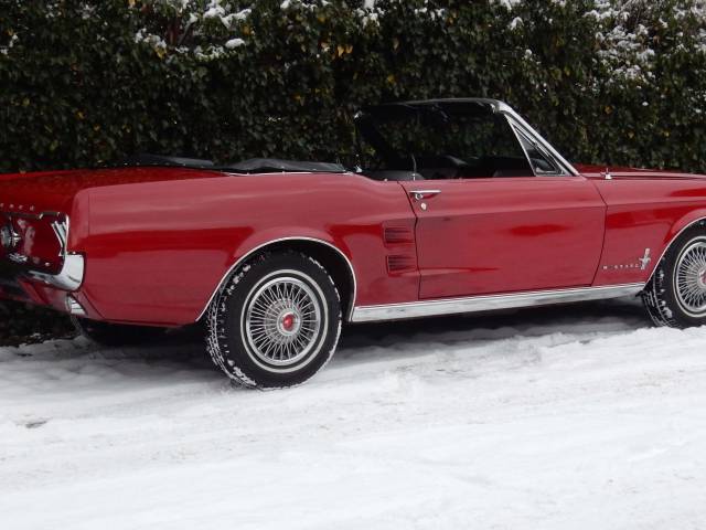 Ford Mustang 289