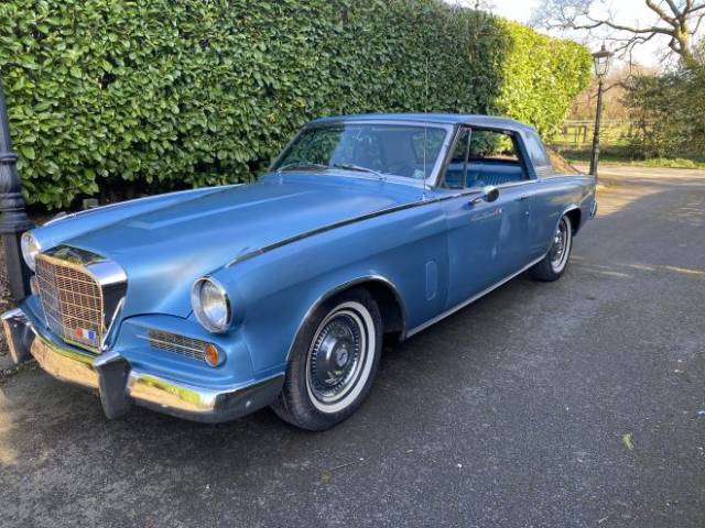 Studebaker GT Hawk