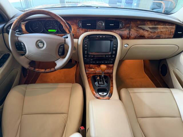Jaguar XJ6 3.0