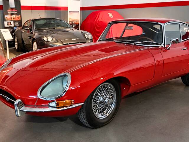 Jaguar E-Type 3.8