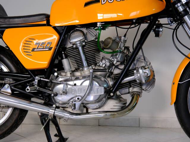 Ducati 750 Sport