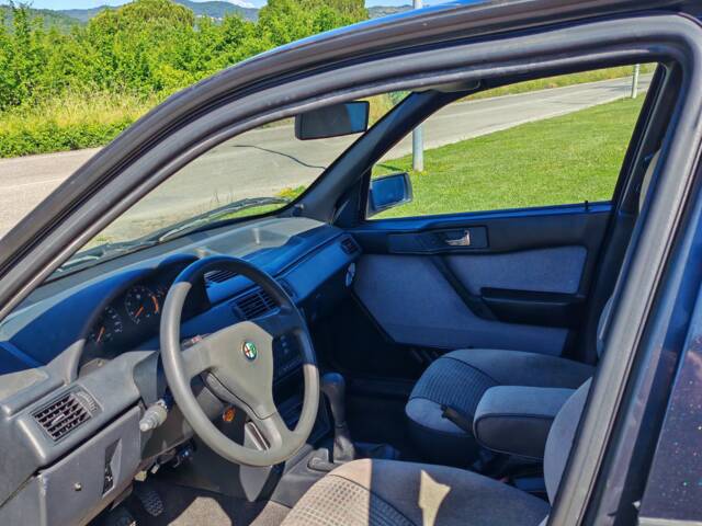 Alfa Romeo 155 Twin Spark 2.0
