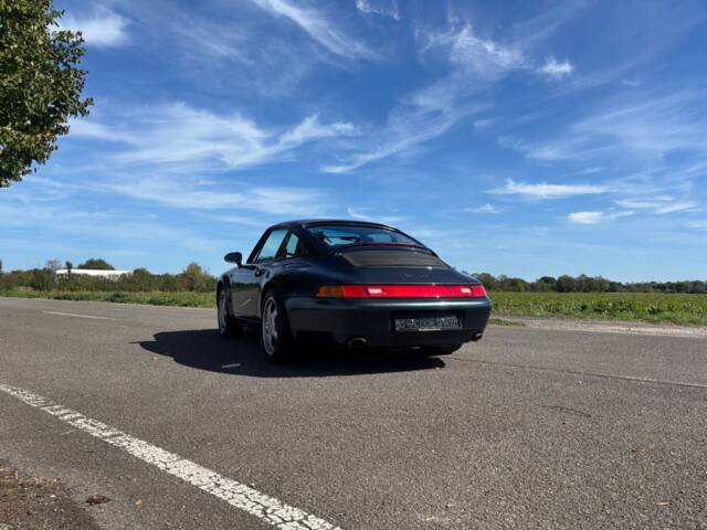 Porsche 911 Carrera