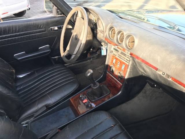 Mercedes-Benz 280 SL