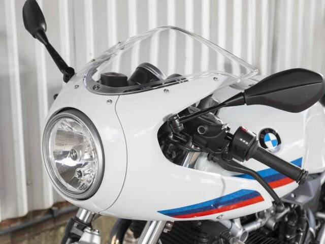 BMW R NineT