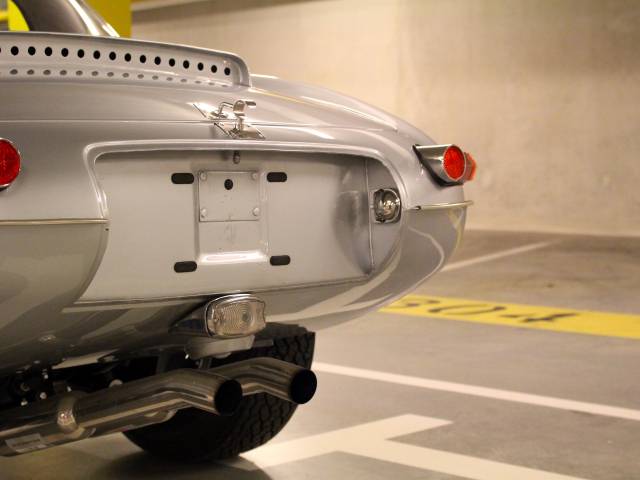 Jaguar E-Type 3.8