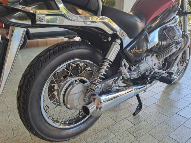 Moto Guzzi Nevada 750