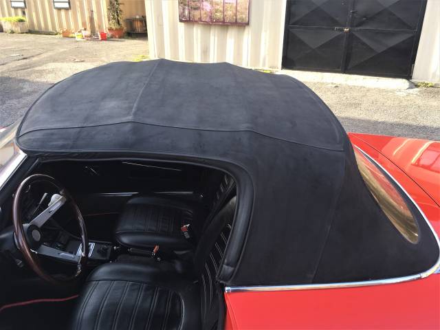 Alfa Romeo 2000 Spider Veloce
