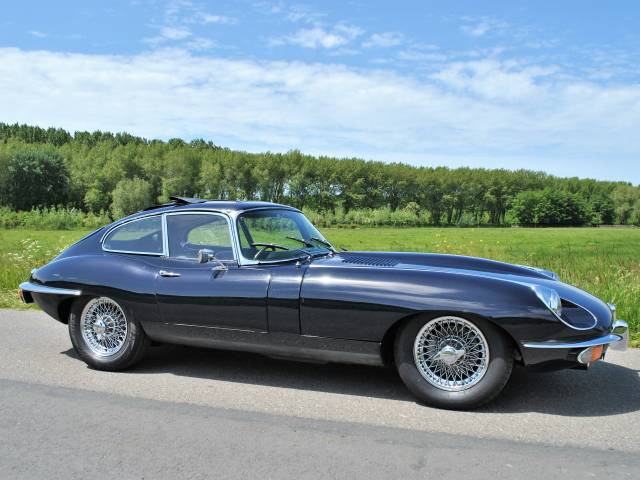 Bild 1/52 von Jaguar E-Type (1969)