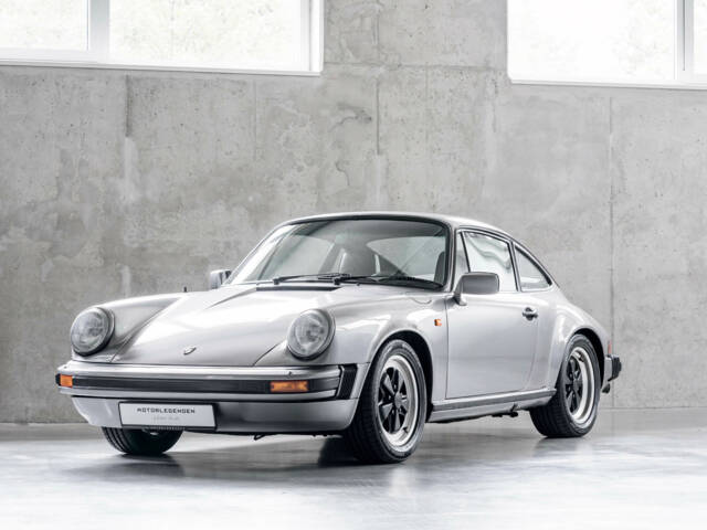 Immagine 1/9 di Porsche 911 SC 3.0 &quot;50 Jahre Porsche&quot; (1981)